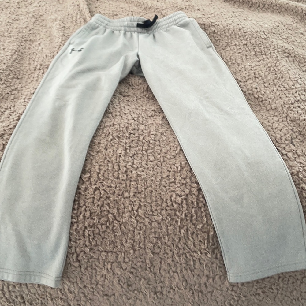 Under armor sweatpants size YMD worn